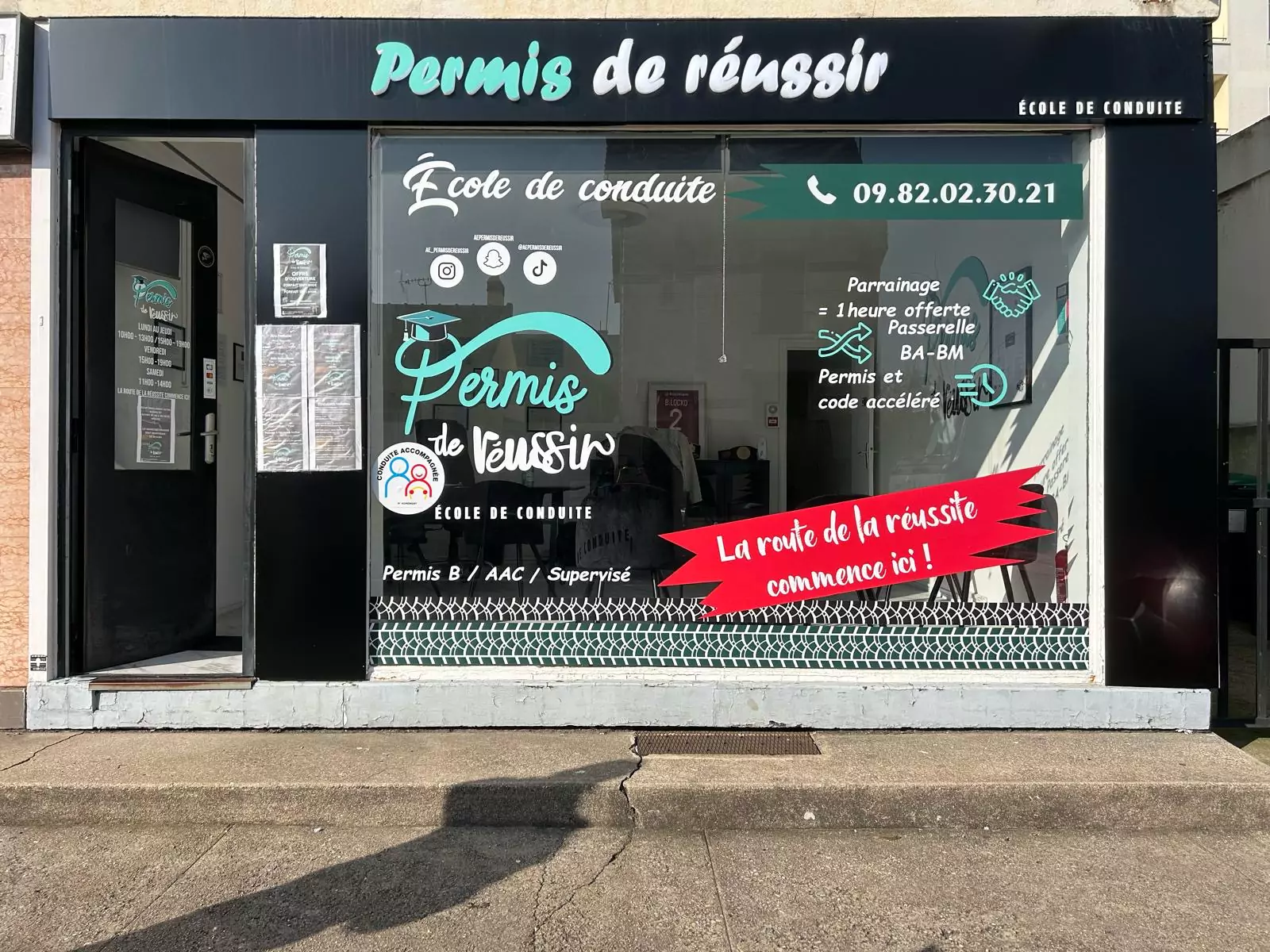 Accueil 1 Permis de reussir Facade auto ecole Villejuif Permis de reussir Auto-école